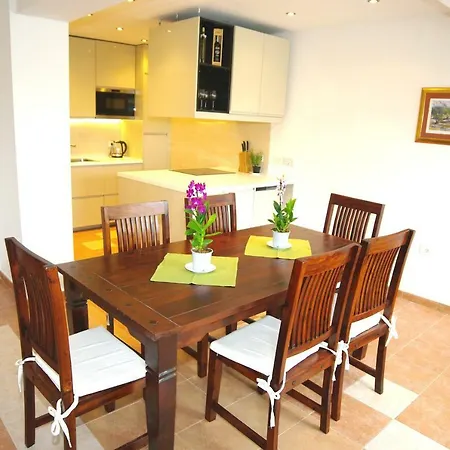 Brace Ilic 1 Fažana