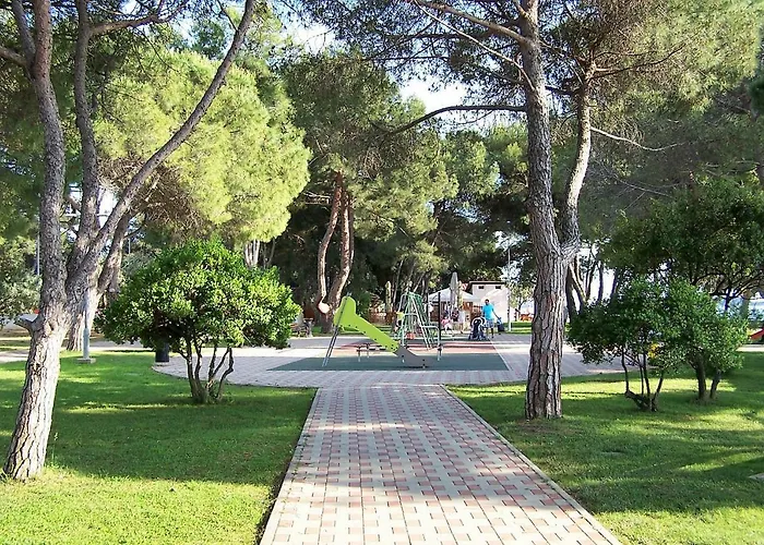 Brace Ilic 1 아파트